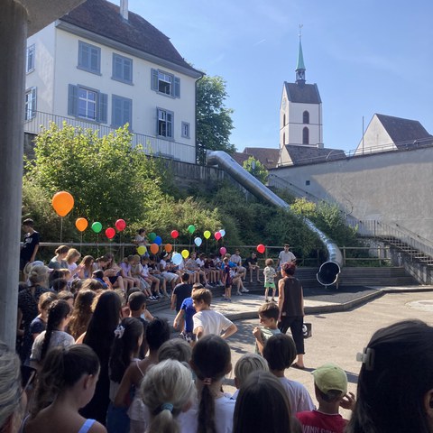 1. Vergrösserte Ansicht